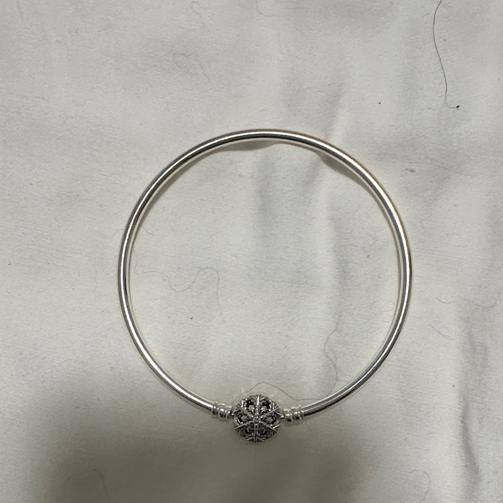 Pandora Silver Charm Bracelet with Snowflake Closure